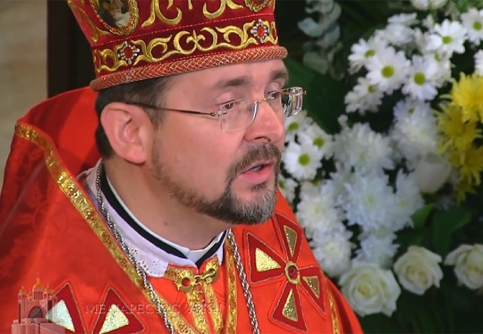 “Хто відкидає хрест, той не може зустріти правдивого Ісуса”, – владика Богдан (Дзюрах) на Хрестопоклінну неділю в Патріаршому соборі