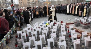 Вулицями Києва пройшла Хресна хода за мир в Україні