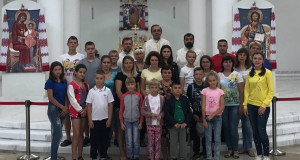 У Патріаршому Соборі молилася прочанська молодь із села Скорики