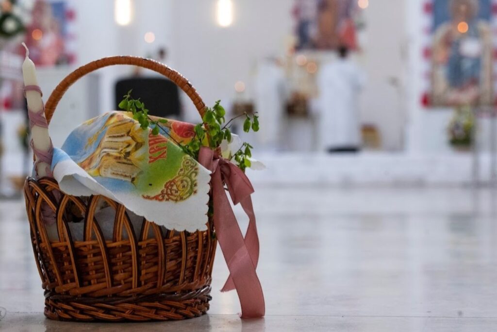 Розпорядок богослужінь на страсний тиждень